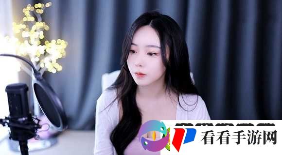 JJZZJJZZ老师出水多