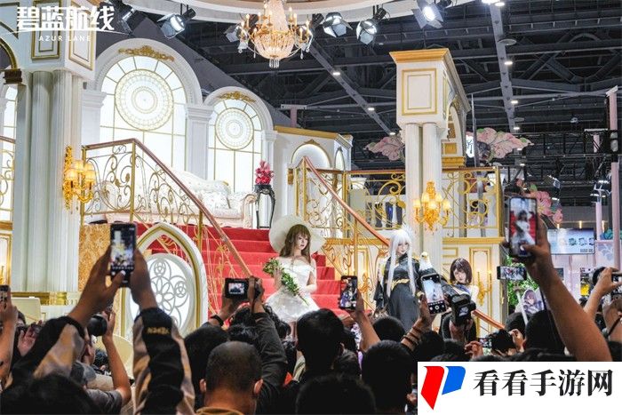 《碧蓝航线》闪耀2024 COMICUP30国庆黄金周线下漫展结束