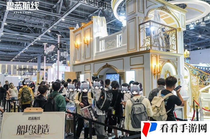 《碧蓝航线》闪耀2024 COMICUP30国庆黄金周线下漫展结束