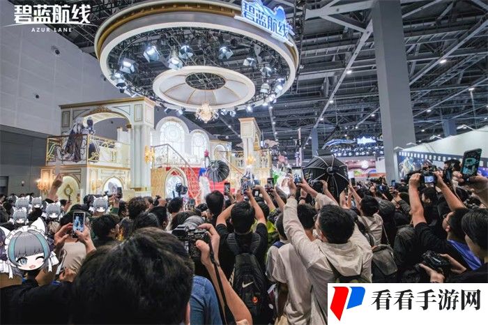 《碧蓝航线》闪耀2024 COMICUP30国庆黄金周线下漫展结束