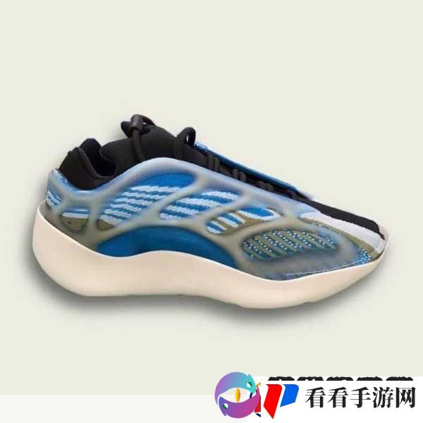 YEEZY700