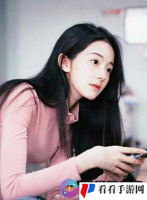 叉妹妹:神秘而迷人的存在