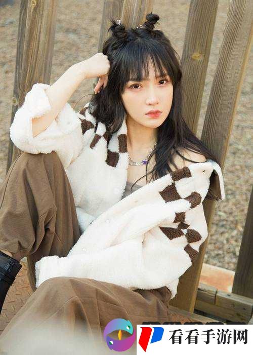 10 岁小女孩 Rapper 的成长故事：逐梦音乐之旅