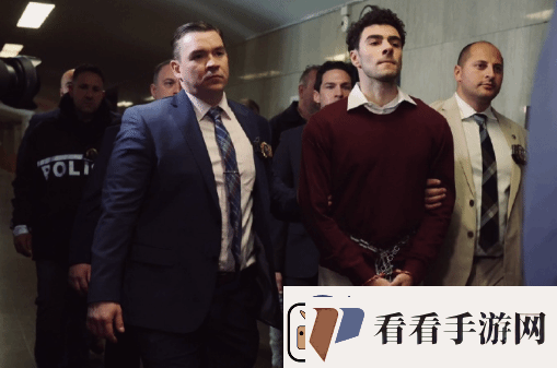 枪杀医保巨头CEO嫌犯颜值出圈网友称拍出了