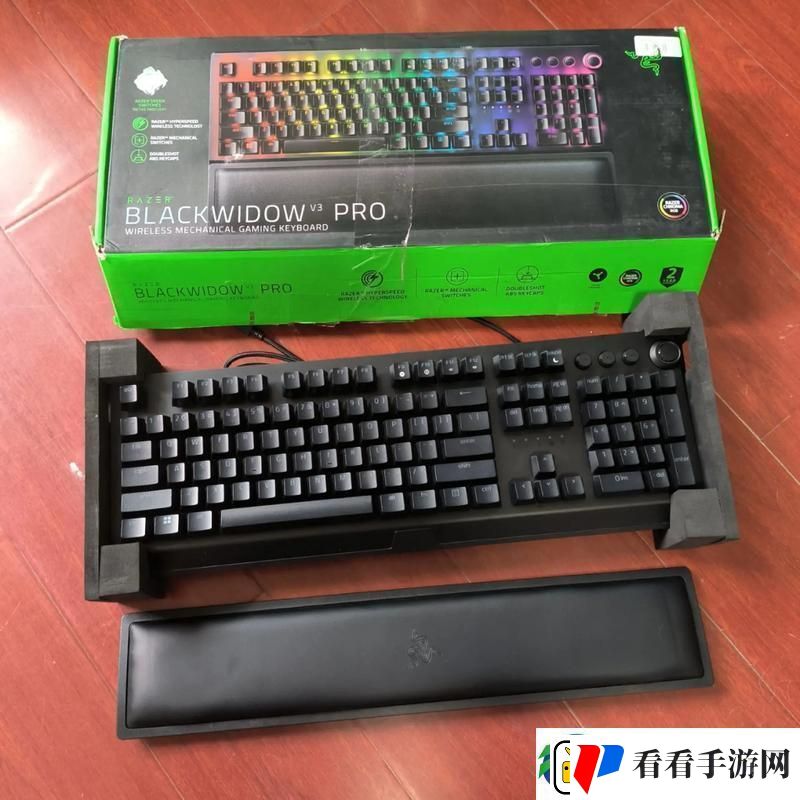 黑寡妇毒键盘