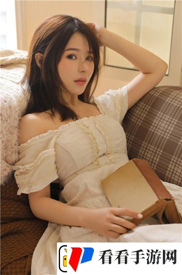 女被 c 黄扒衣服91风波升级，网友吐槽：背后的隐情让人愤怒！