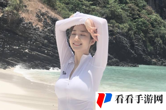 女生吃小头头视频：独特口味引发的热议