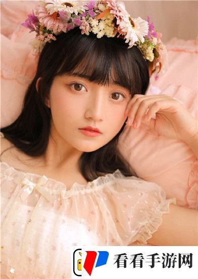 女班长被 c 扒衣服作文引发讨论，网友评论热烈：情节离奇引爆网友想象力！