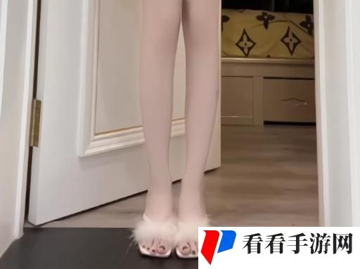透明白丝上的浓浓的精华液