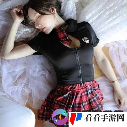 女人与楮ZOZO:探索欲望与情感的私密世界