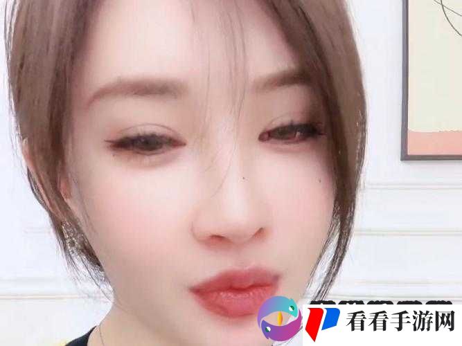 周妍希一丝不挂引发的热议探讨