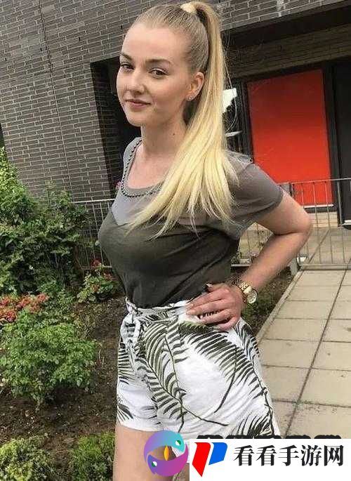 高龄老妞 Bw 性姣的别样人生经历与感悟