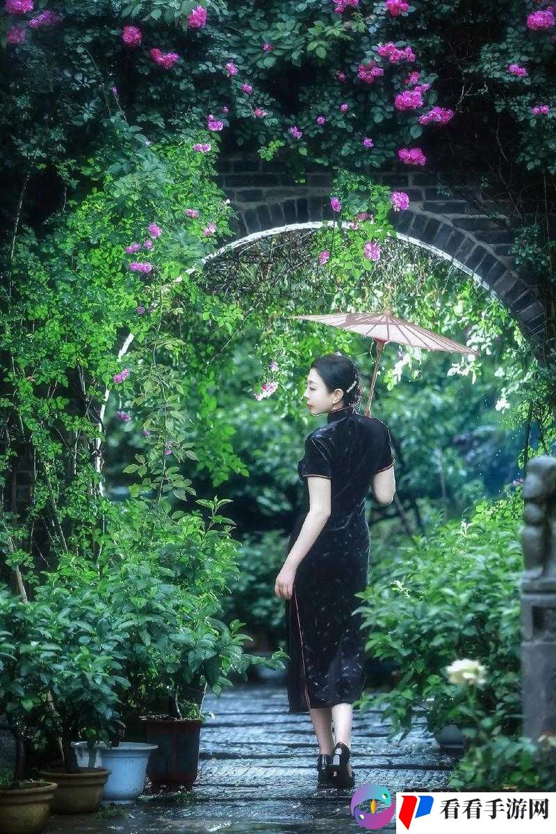 梁佳芯旗袍平面拍摄现场:演绎东方优雅之美