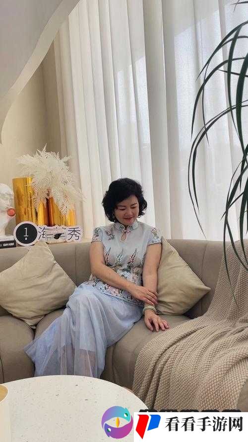 婷州老妇:历经岁月的美丽与智慧