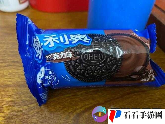双龙进洞夹心饼干：美味可口让人回味无穷的特色食品