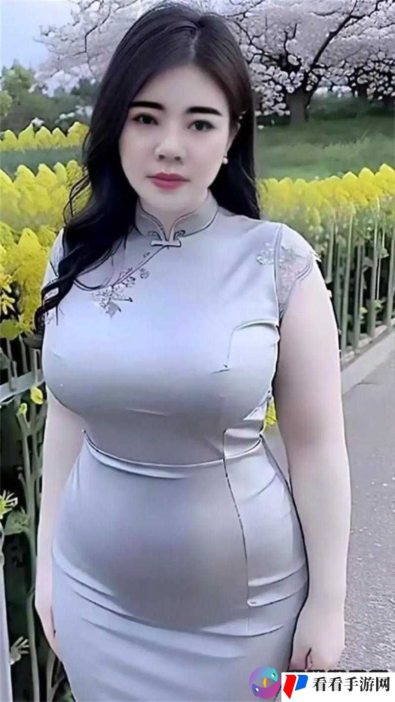 肥妇大奶:丰满的魅力与自信的展现
