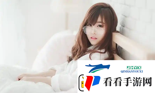 瞒着老公加班的HR中字