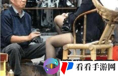 东北老女人**后大喊在线:是性剥削还是真实情感表达?