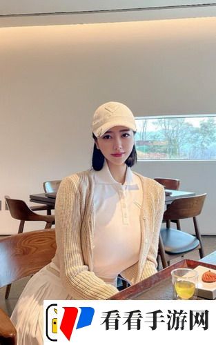 母亲开始慢迎迎合小心孩子，网友：育儿之路如同慢骑长途！