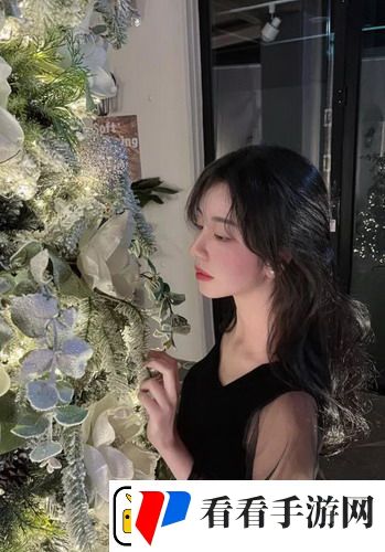 为何“www.深夜成人”吸引众多网友：独特魅力引发热议！
