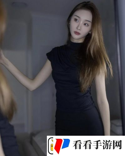 姐姐用脚帮我设精彩的生活主题，网友：真是太有创意了！