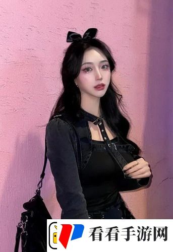 趴在床上双腿叉开能导致疼痛吗？网友：这姿势你也敢试？