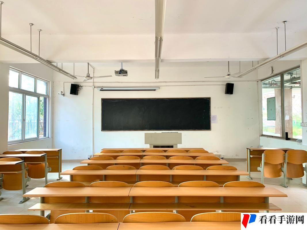 学校教室里能否插自己的电脑