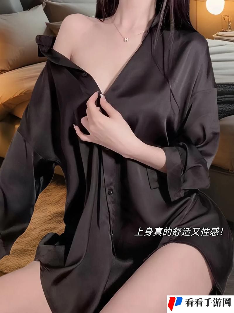 女式开襟睡衣舞蹈