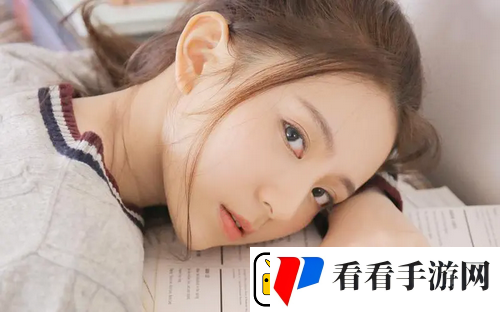 动漫 c 黄扒衣服做小电影