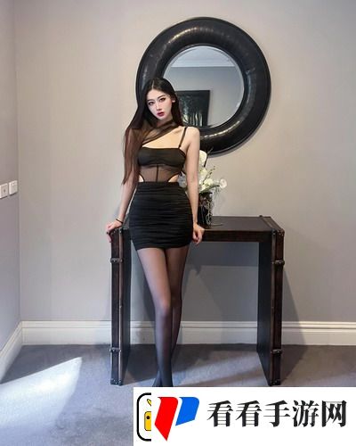 一边下奶一吃敷面膜视频60分钟网友直呼