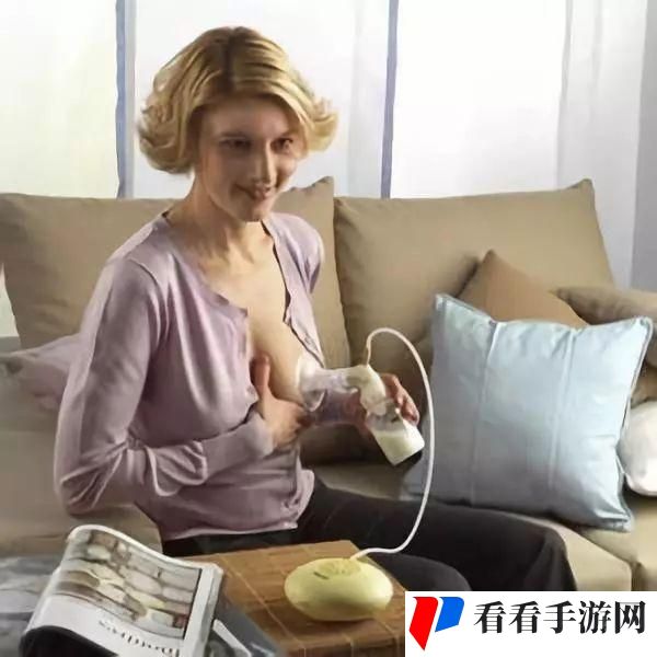 韩国电影浴室吃奶在线看