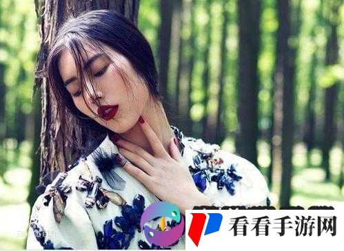 亚洲精品**久久久**北岛玲:极致视觉盛宴