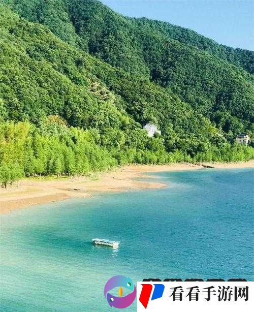 海角妈妈绿意盎然:自然之美